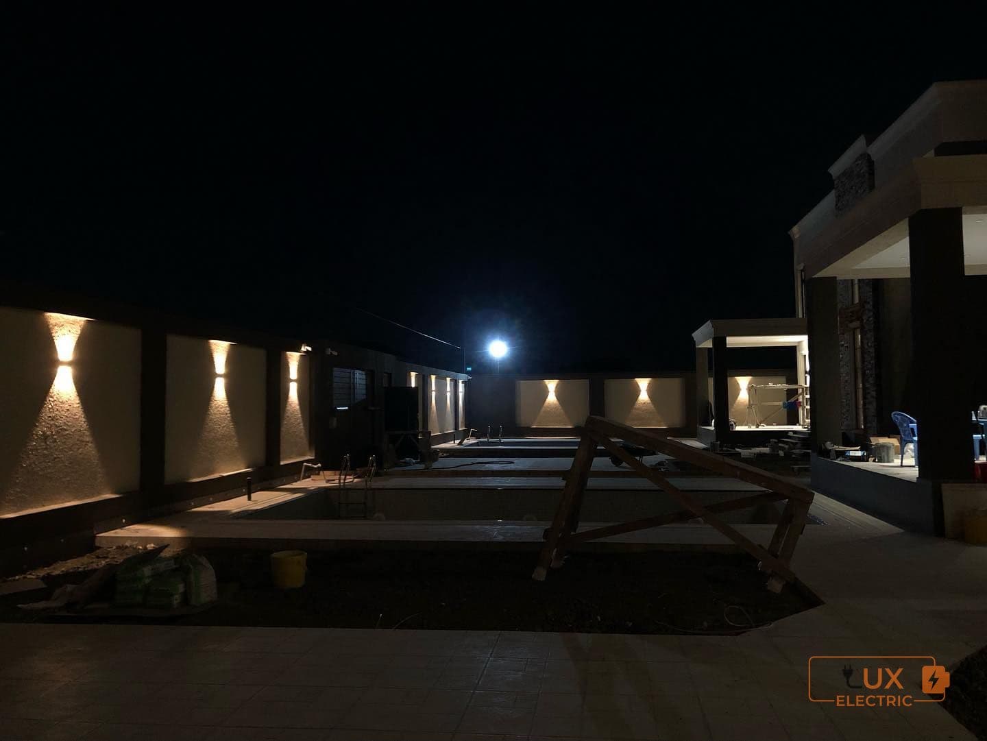 Villa Kompleksinin Fasad İşıqlandırılması