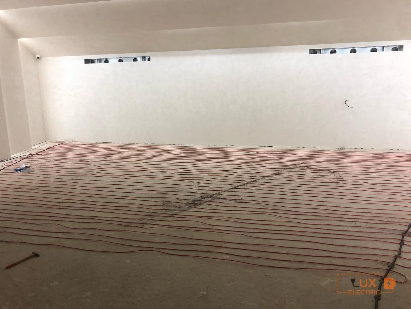 Mülki Binada Elektrikli Döşəmə Isitmə Sisteminin Quraşdırılması